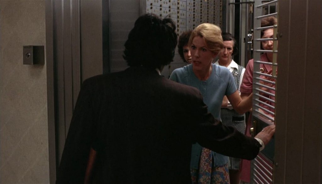 Dog Day Afternoon Still